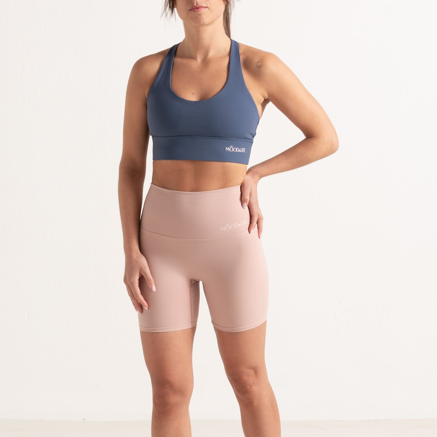 Top Elevate light blue